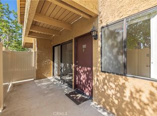 18752 Mandan St APT 1011, Santa Clarita, CA 91351