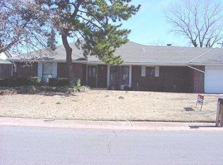 212 S Trail Ridge Rd, Edmond, OK 73012