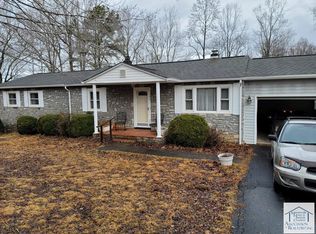 194 Westland Dr, Martinsville, VA 24112