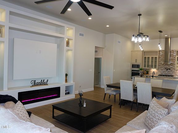 5th image of 15051 Hinojos Ave