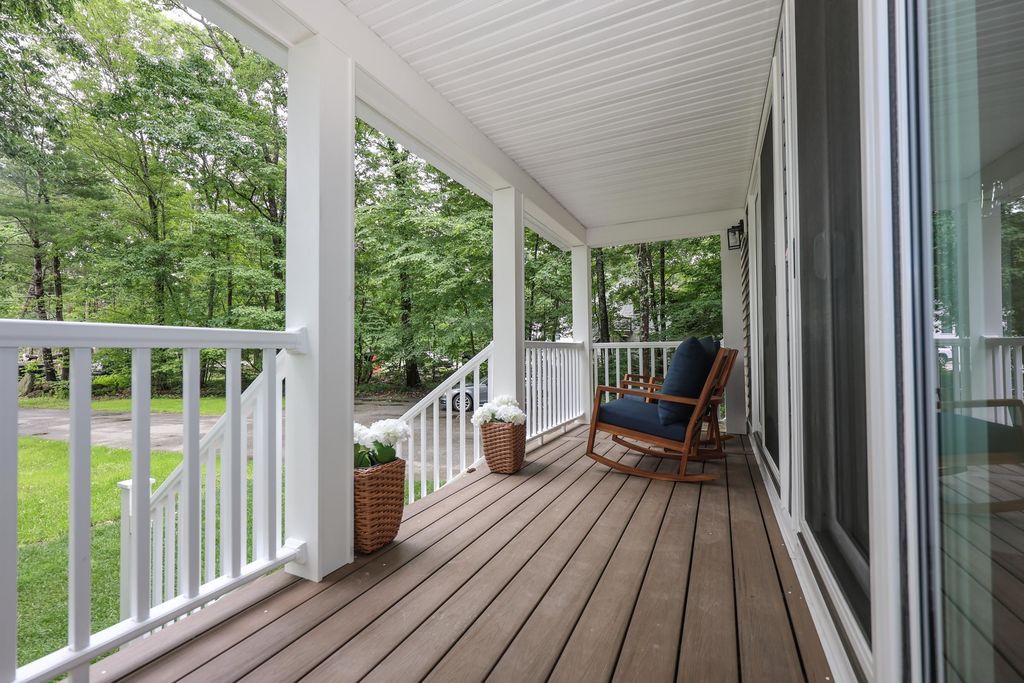 24 Mountain Road, Raymond, NH - View 5