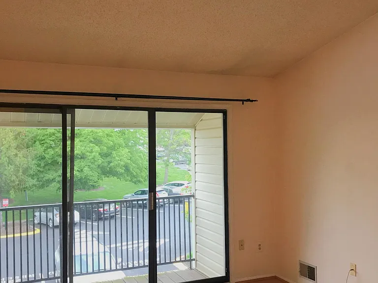 102 Woodward Ln #2 — Photo 6