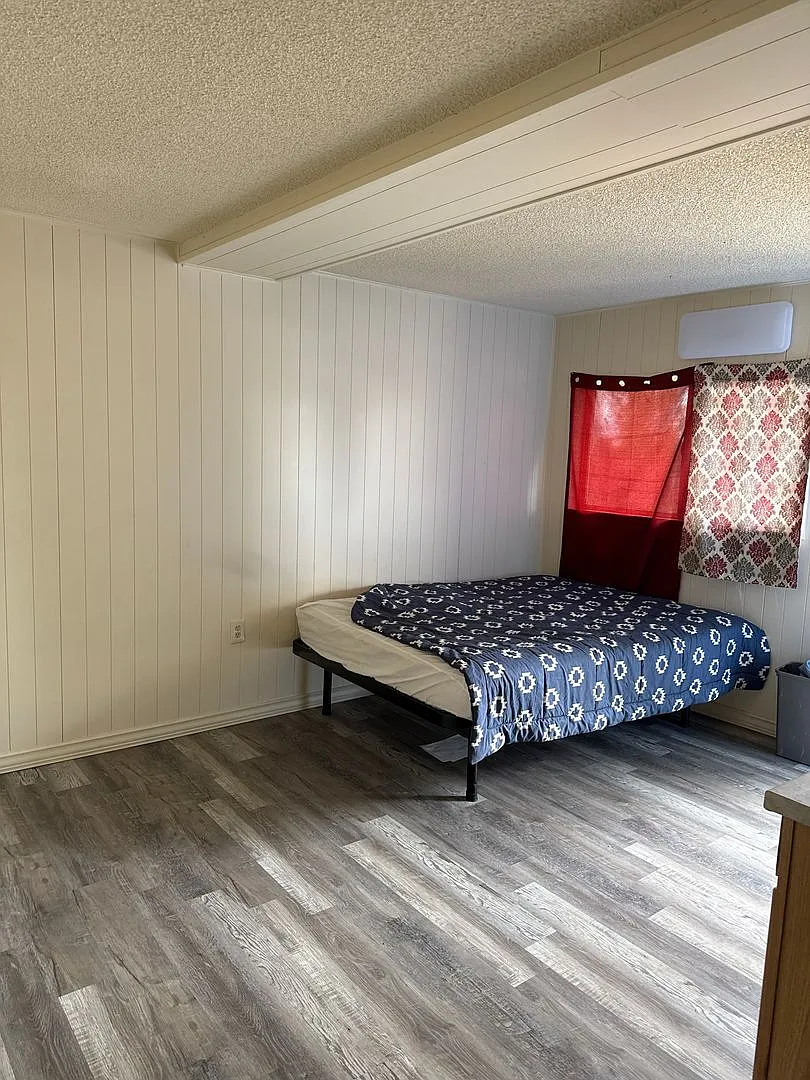 White Eagle Apartments 2110 S Broadway Cortez Co 81321 — Photo 1