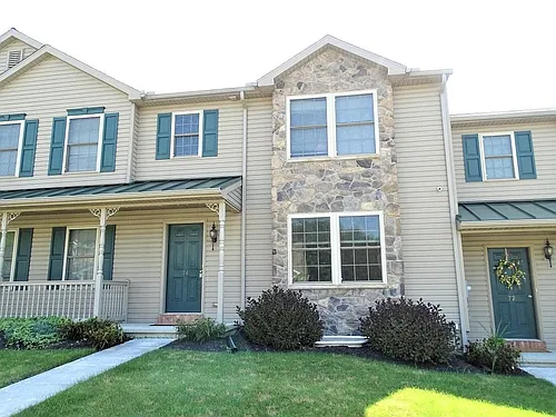 74 Gable Dr Photo 1