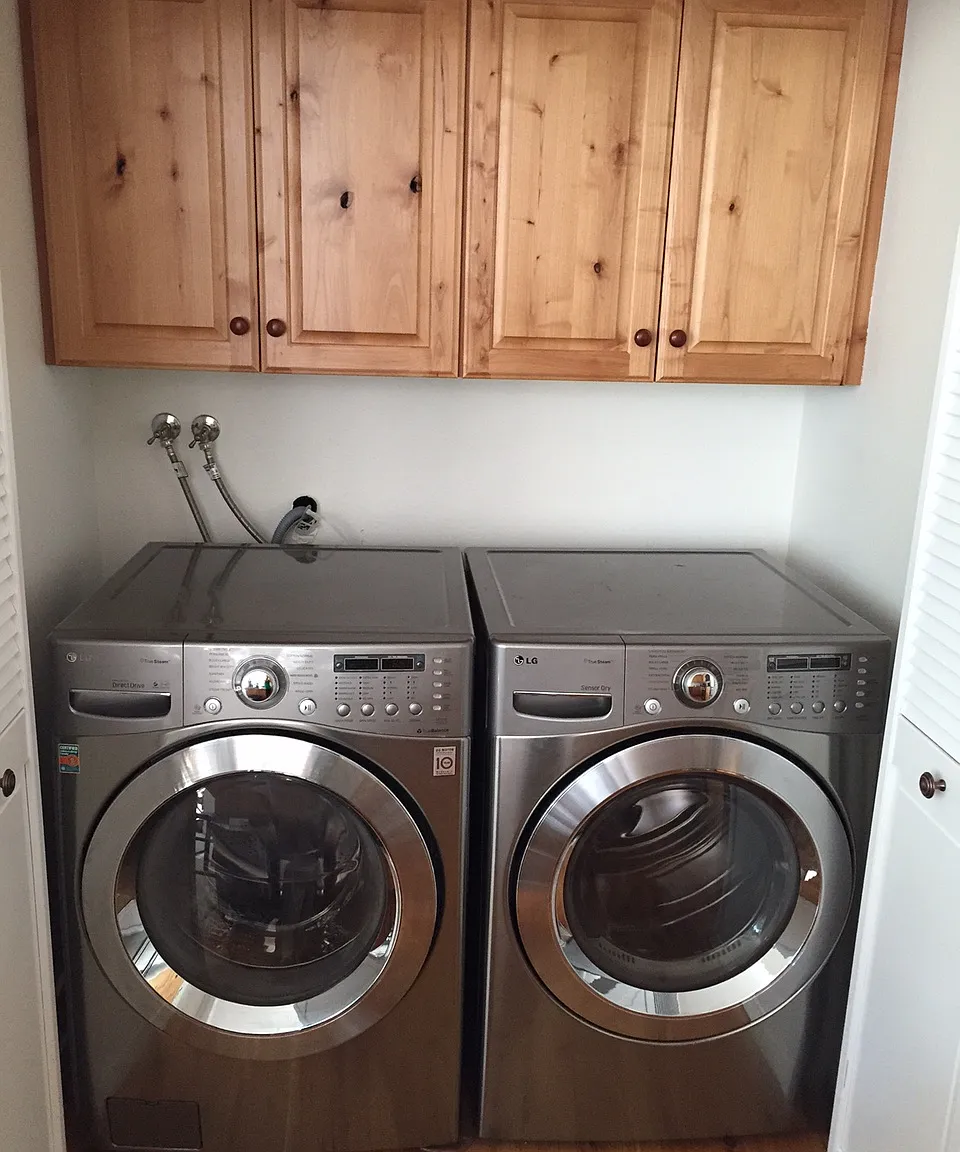 2 bed, 1157 sqft, $2,700 — Photo 2