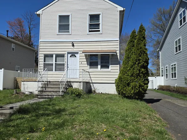 19 Myrtle Ave, Metuchen, NJ 08840