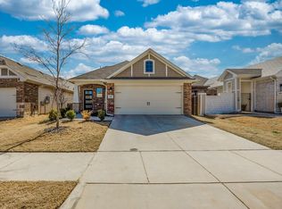 620 Coleman St, Aubrey, TX 76227
