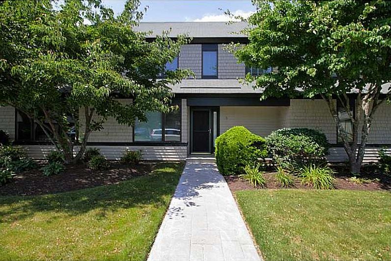 1st image of 6 Blindbrook Dr #6