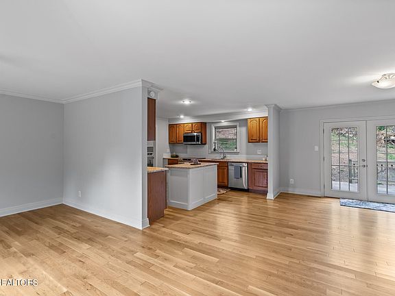 5th image of 8930 Farne Island Blvd