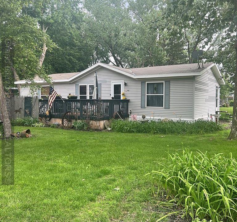 1st image of 46 Oriole St