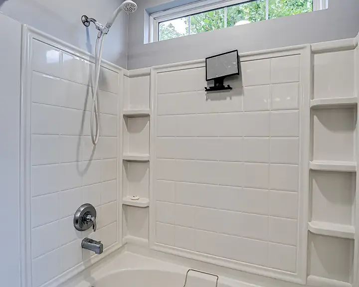 3355 Kentshire Cir — Photo 11