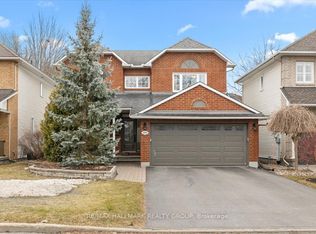 5849 Gladewoods Pl, Ottawa, ON K1W 1G6