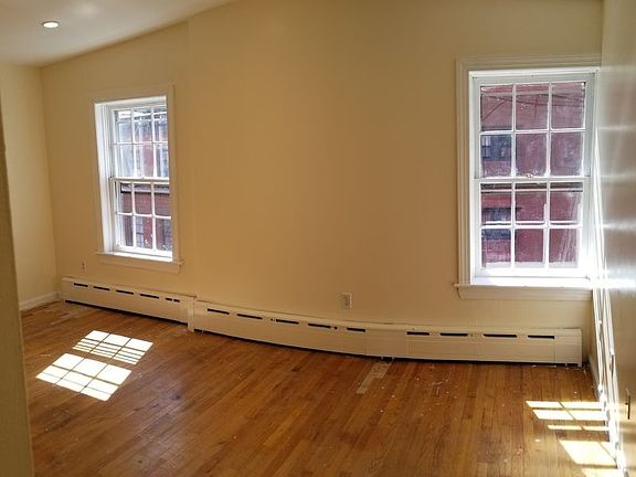 3rd image of 57 Jane St APT 4