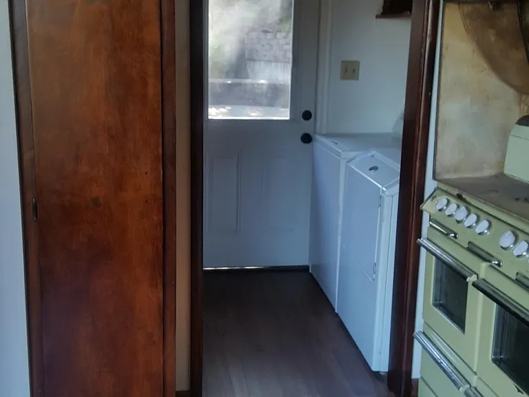 3811 Sunshine Ct — Photo 5