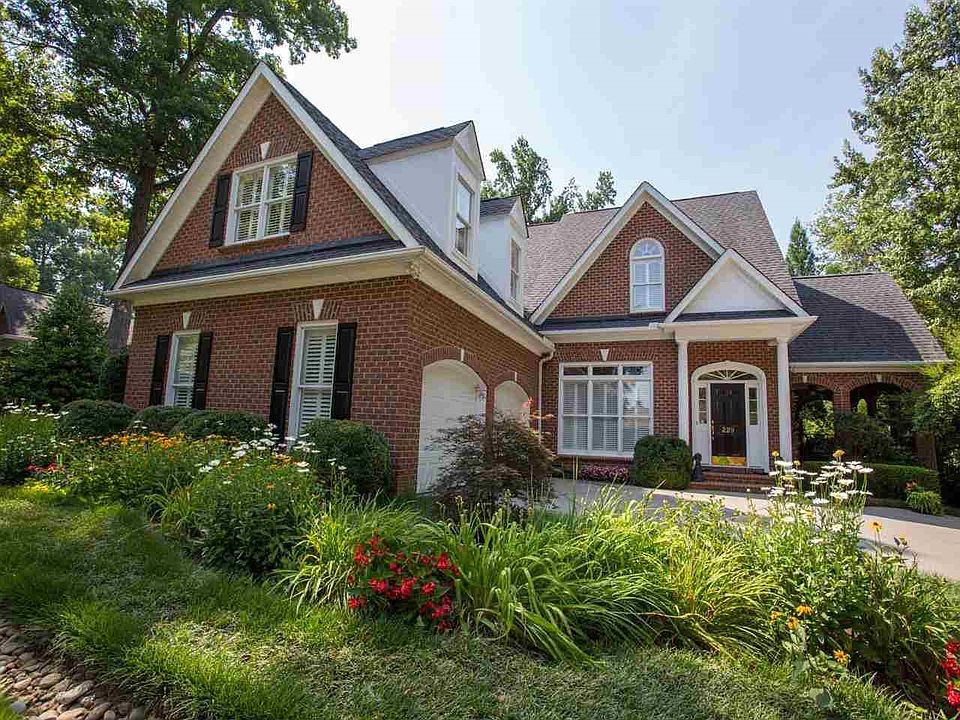 1st image of 229 Hidden Hills Dr