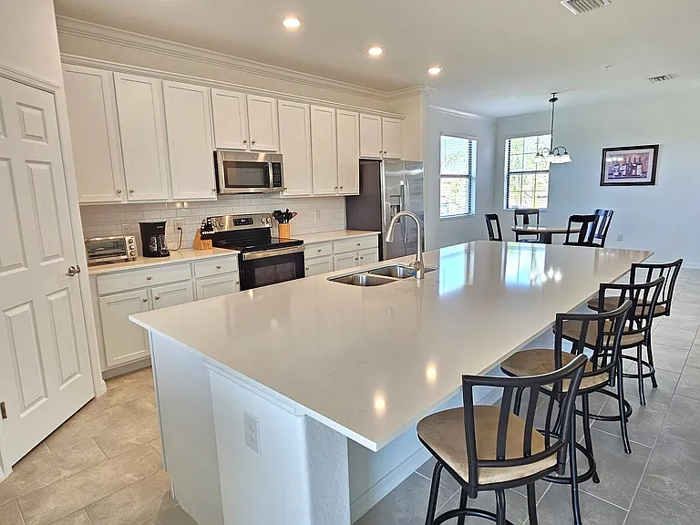 10825 Tarflower Dr #202 — Photo 15