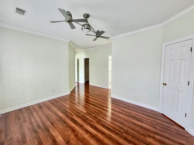 1375 Hopton Cir — Photo 11