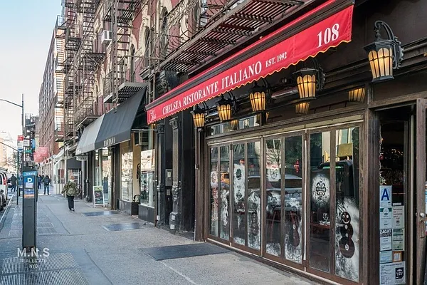 Rented by MNS | media 14