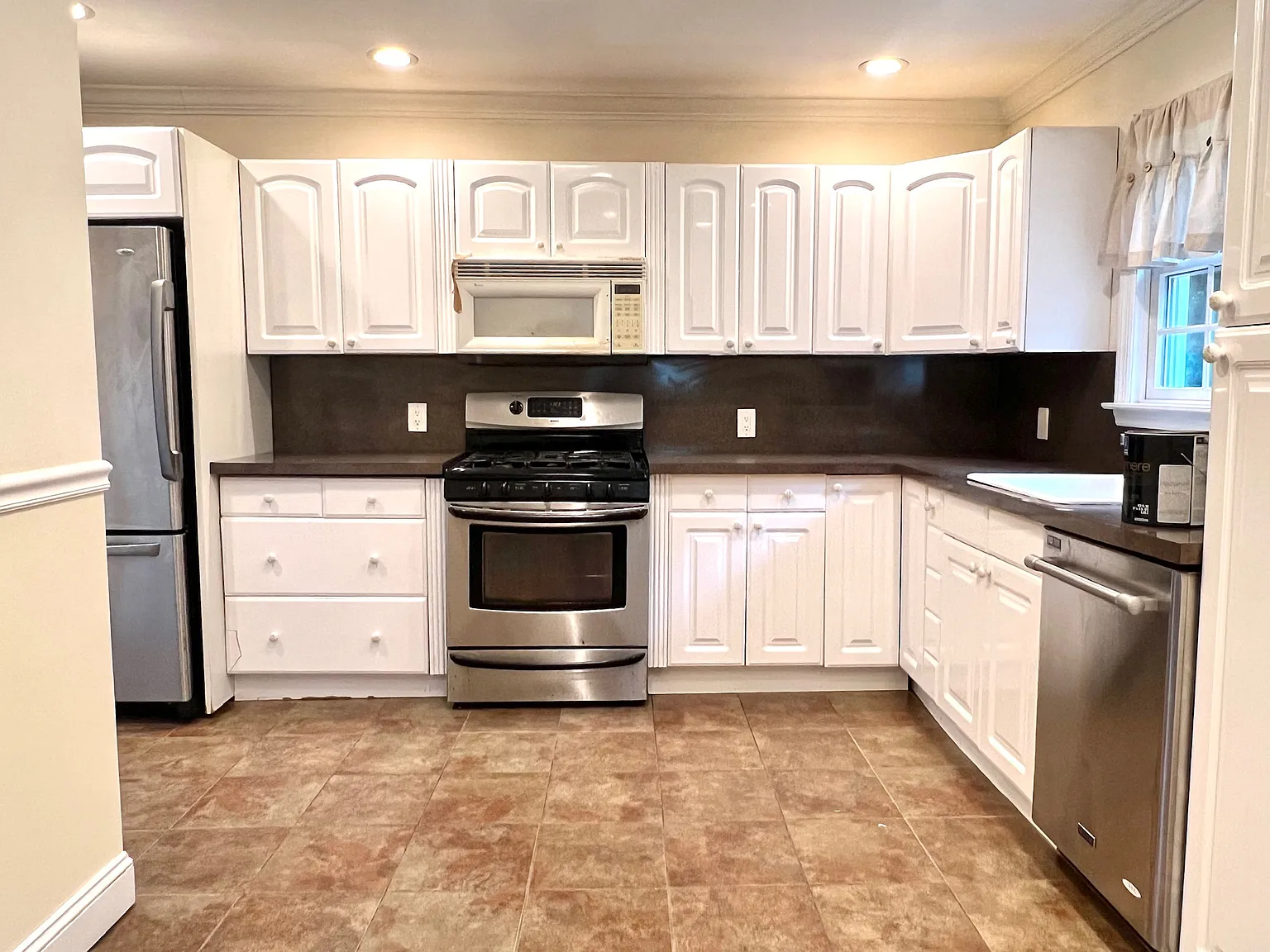 Pequot Ln, East Islip — Photo 1