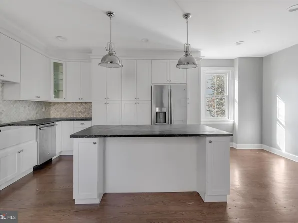 40 W Southampton Ave, Philadelphia, PA 19118