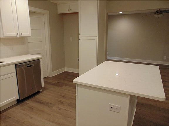 5th image of 3904 Bailey Ln