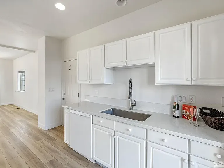 3569 Mashie Ct — Photo 7