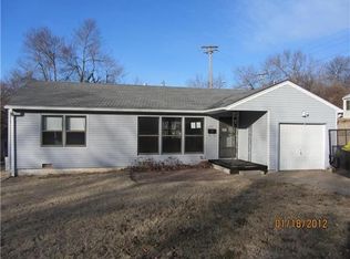 3314 Normandy Rd, Saint Joseph, MO 64505
