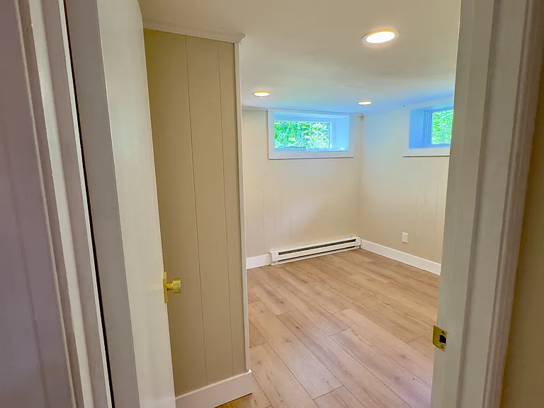 10 1/2 Old Orchard Rd #B — Photo 9