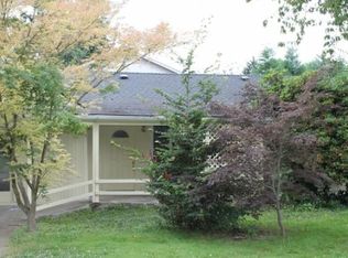 4903 NE Ainsworth St, Portland, OR 97218