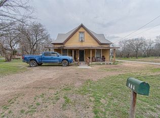 805 Buck St, Gainesville, TX 76240