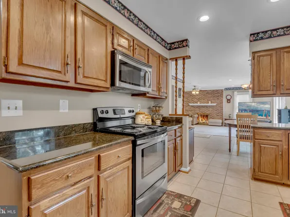 13209 Global St, Bowie, MD 20720