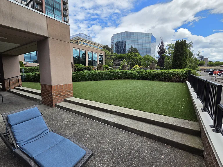 177 107th Ave NE #2207 — Photo 30