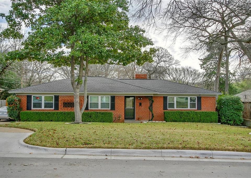 1st image of 2484 Wildoak Dr