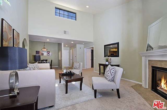 1st image of 5534 Encino Ave APT 312