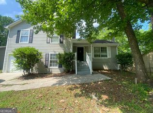 11111 Shannon Cir, Hampton, GA 30228