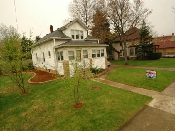 309 Euclid Ave, Mount Clemens, MI 48043