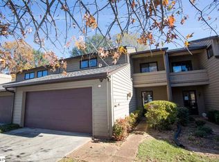 425 Sparrow Hawk Ct, Greer, SC 29650