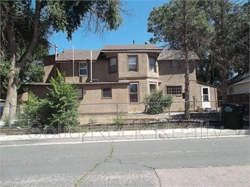 4 bed, 2.0 bath, 1125 sqft, $1,650 — Photo 1