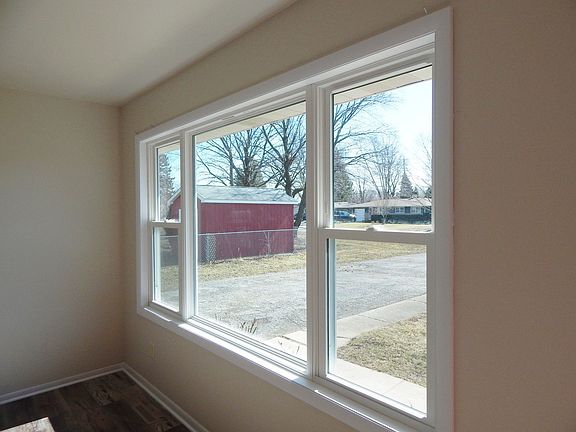 5th image of 4612 Home Ave