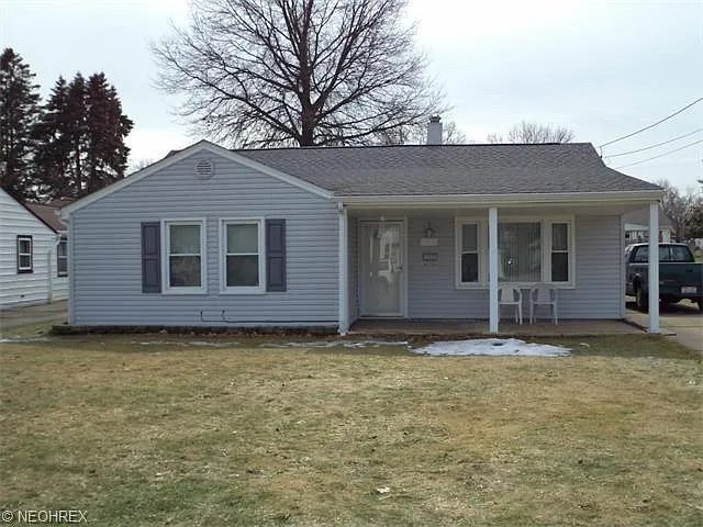 1665 Chattanooga Ave photo 1