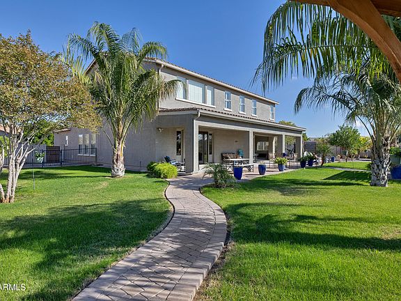 3rd image of 16896 N PALO ROJO Road