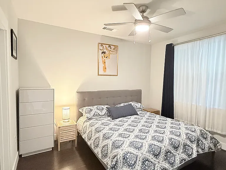 4819 Caroline St #2 — Photo 2