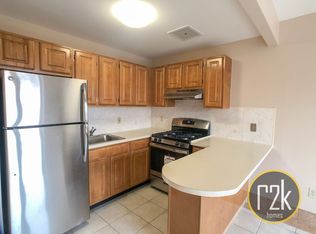 2311 31st Ave APT 5C, Astoria, NY 11106