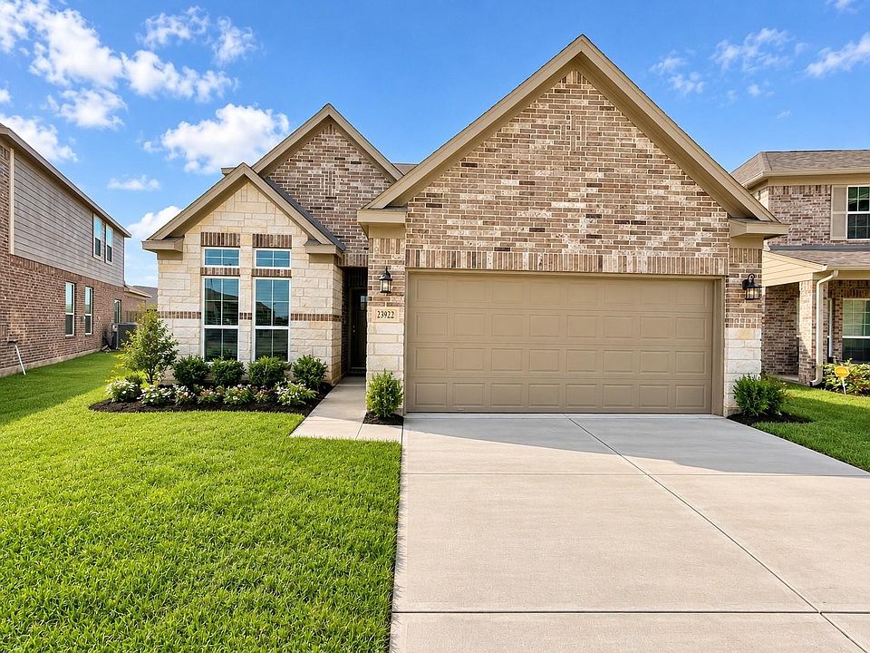 1st image of 23922 Rottino Dr