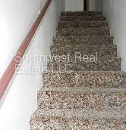 5th image of 120 Skyline Dr APT A
