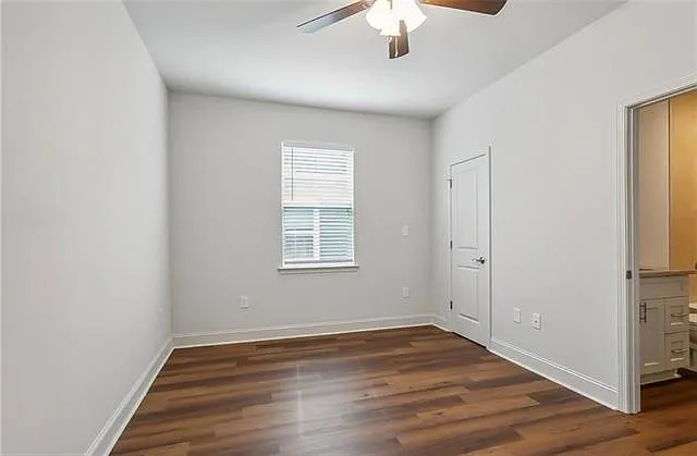 2644 Elder St — Photo 8