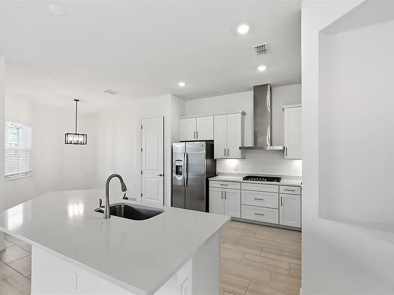5543 Lightning Whelk Ln — Photo 8