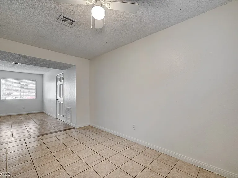 1832 Goldfield St #1 — Photo 5