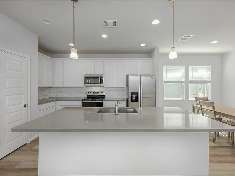 301 Elm Branch Trl — Photo 17