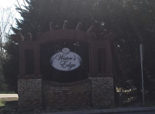 227 Waters Edge Way, Lenoir City, TN 37771